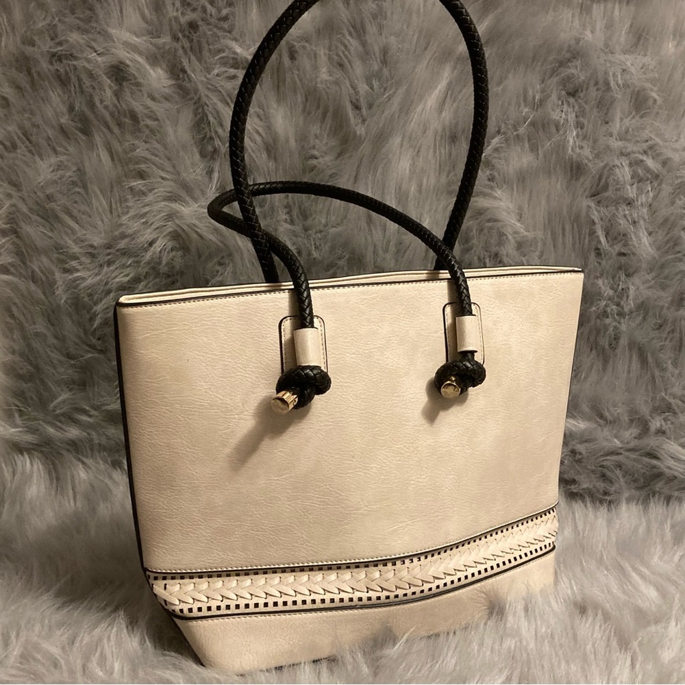 UNBRANDED Cute Vegan Leather Handbag